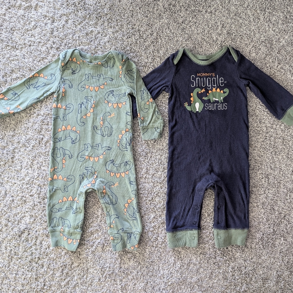 Carter's baby boys sleepers 9 months